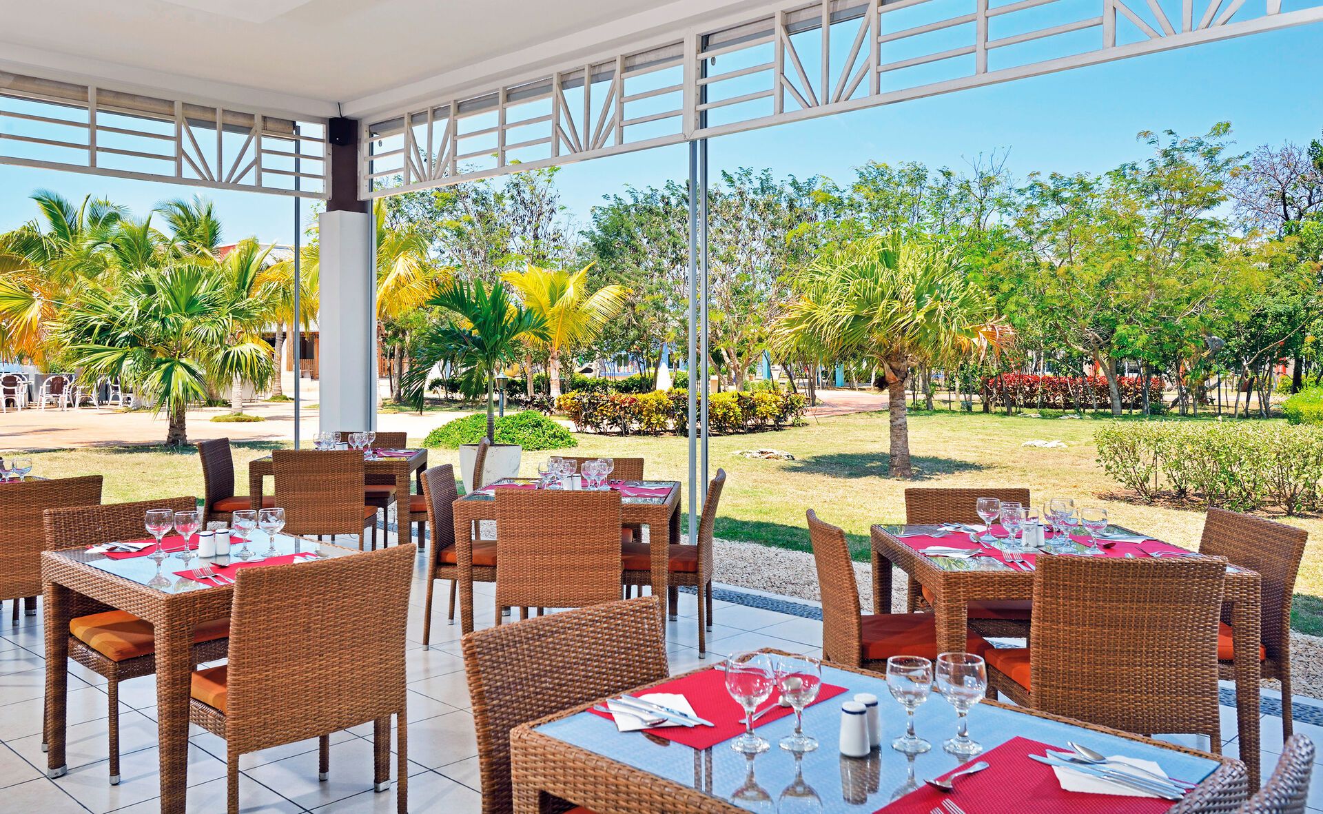 Cuba - Cayo Coco - Hotel Melia Jardines del Rey 5*