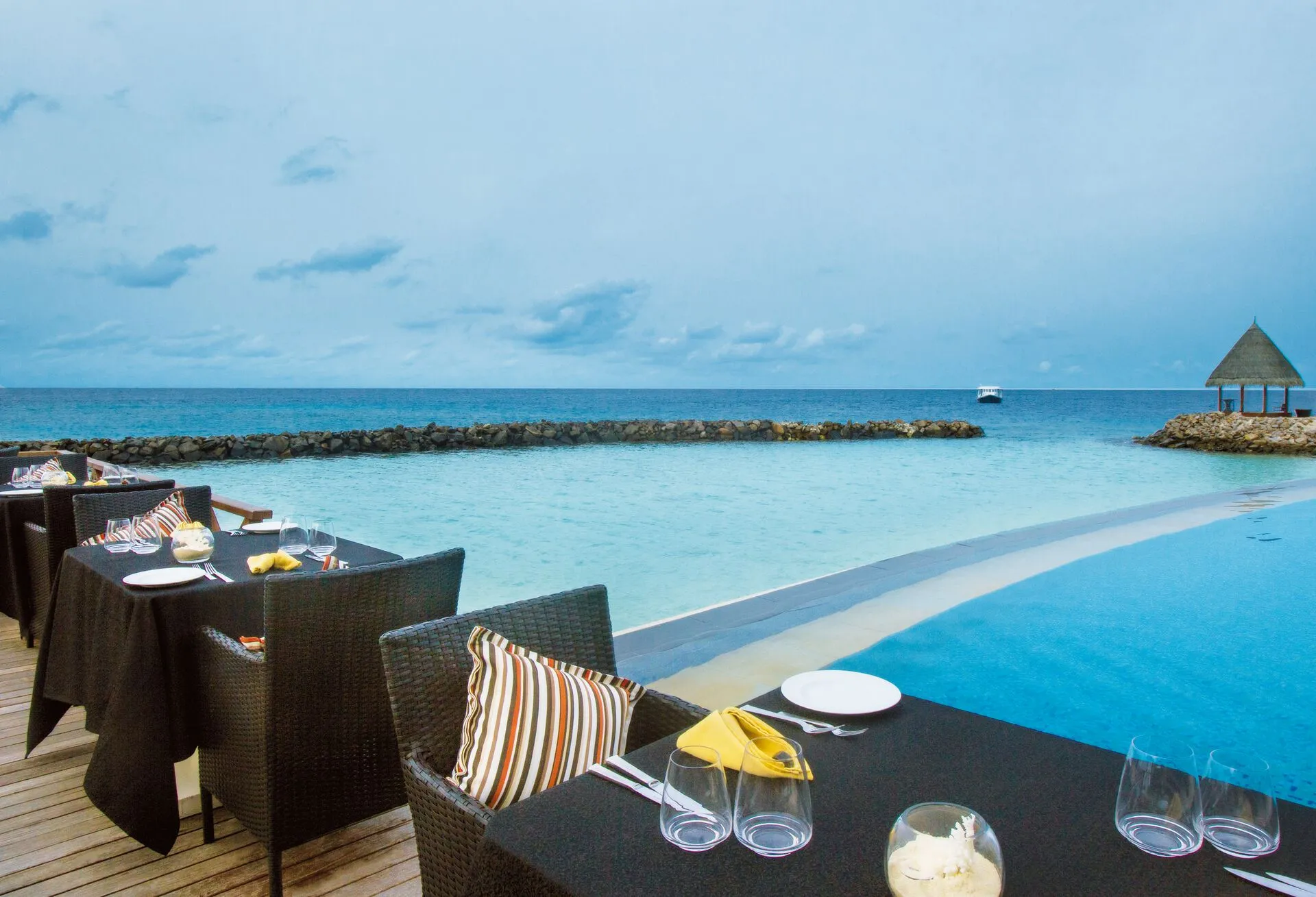 Maldives - Hotel Taj Coral Reef Resort & Spa Maldives 5*