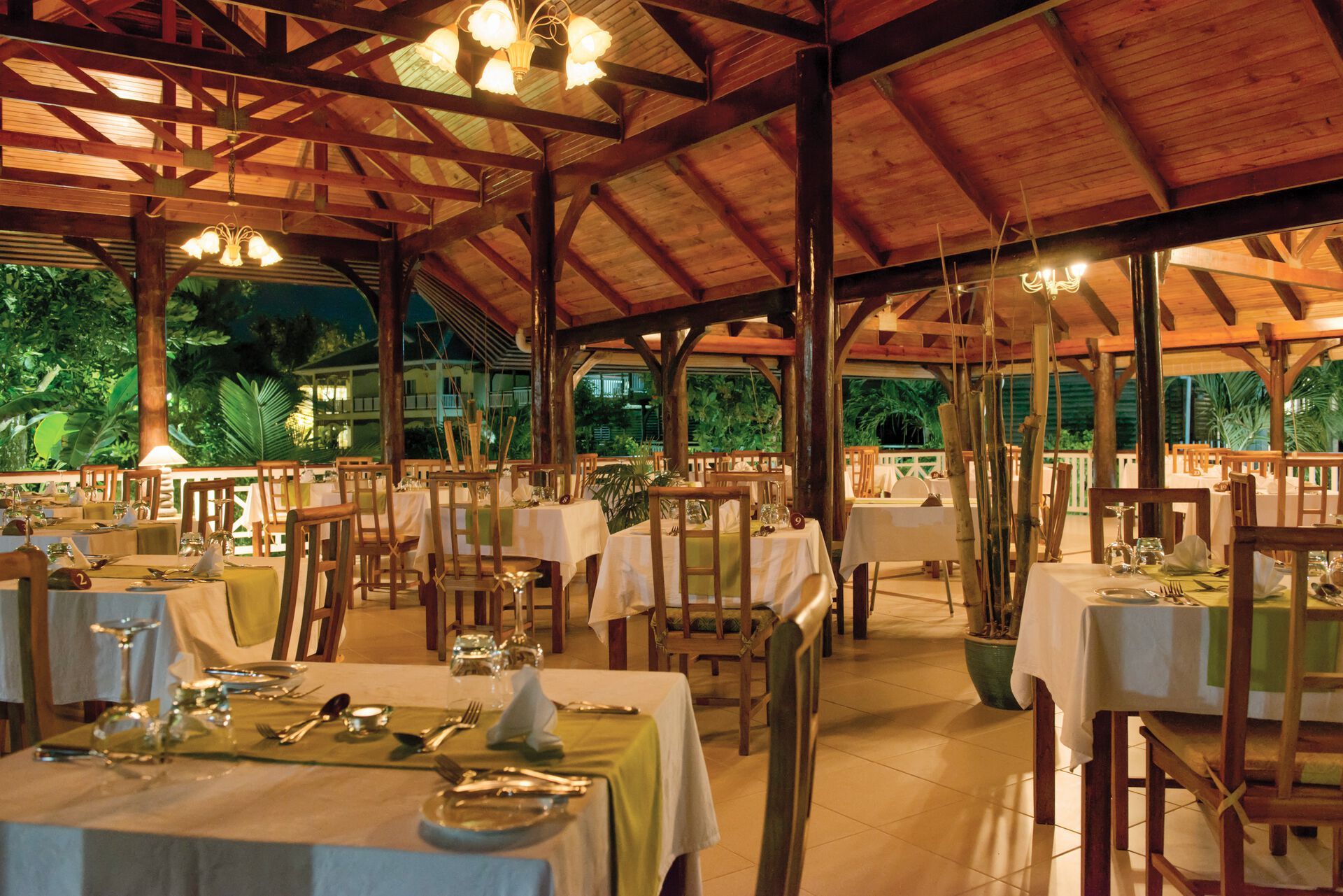Seychelles - Hôtel Acajou 4*