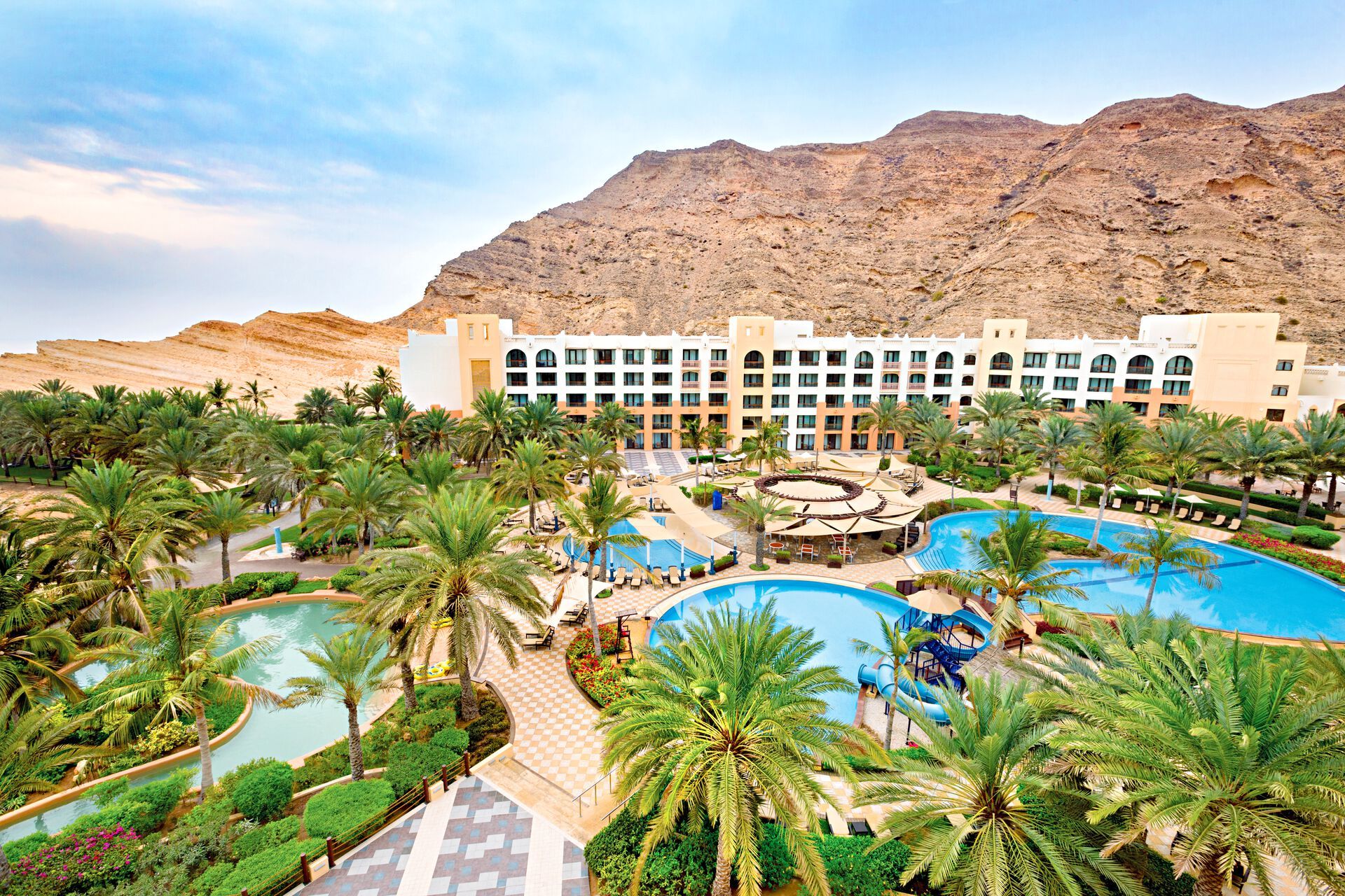 Shangri-La Barr Al Jissah Resort & Spa - Al Waha - 5*