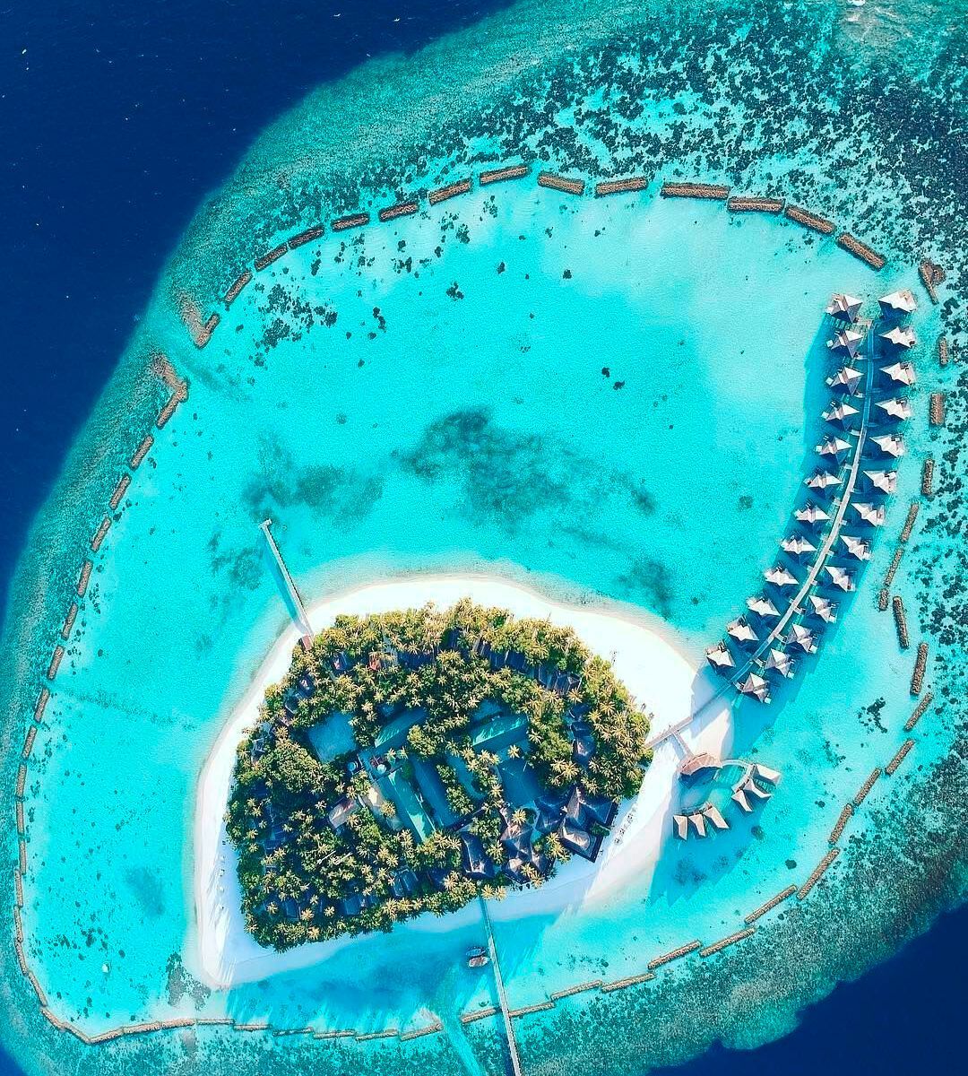 Maldives - Hotel Nova Maldives at Vakarufalhi 5*
