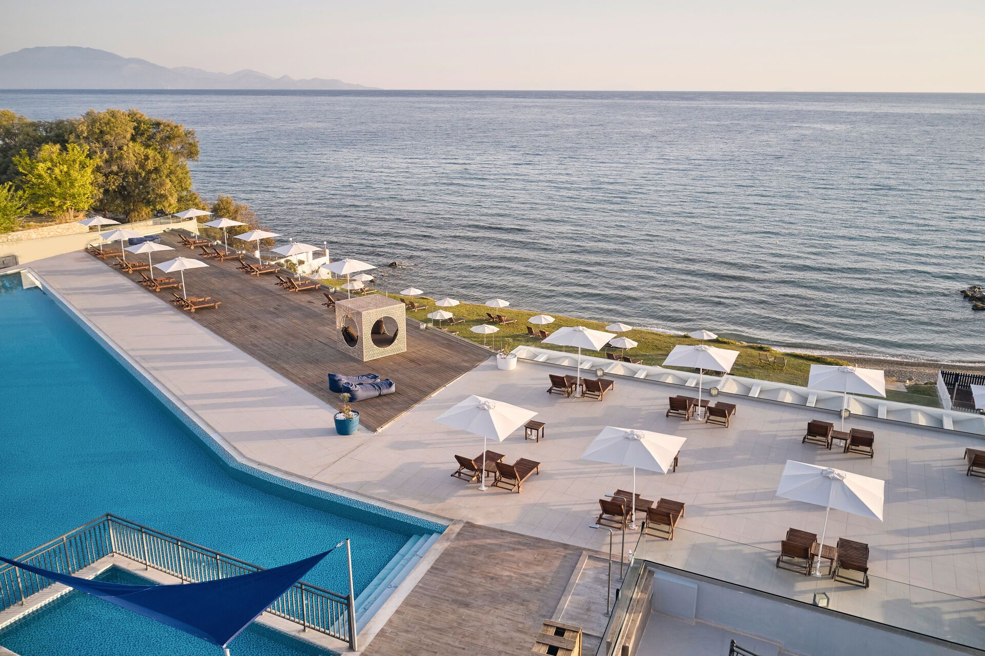 Cavo Orient Beach Hotel - 4*