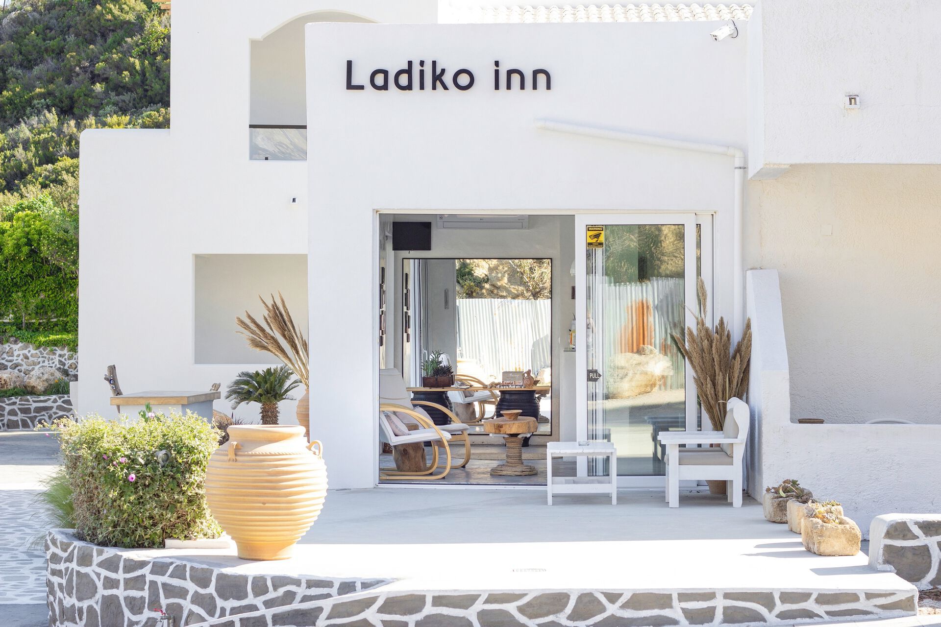 Hotel Ladiko Inn - 3*