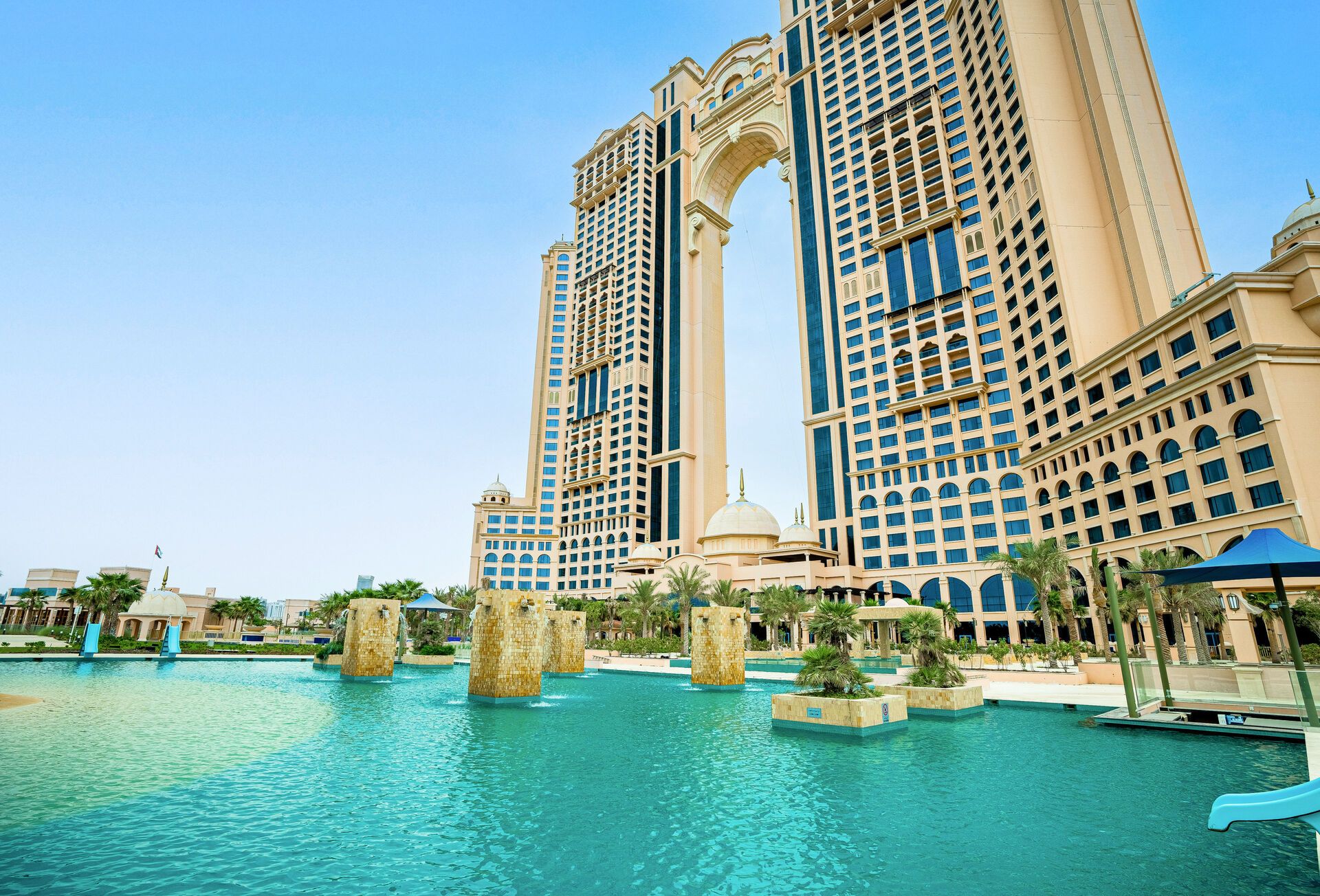 Rixos Marina Abu Dhabi & Hilton Dubai Palm Jumeirah