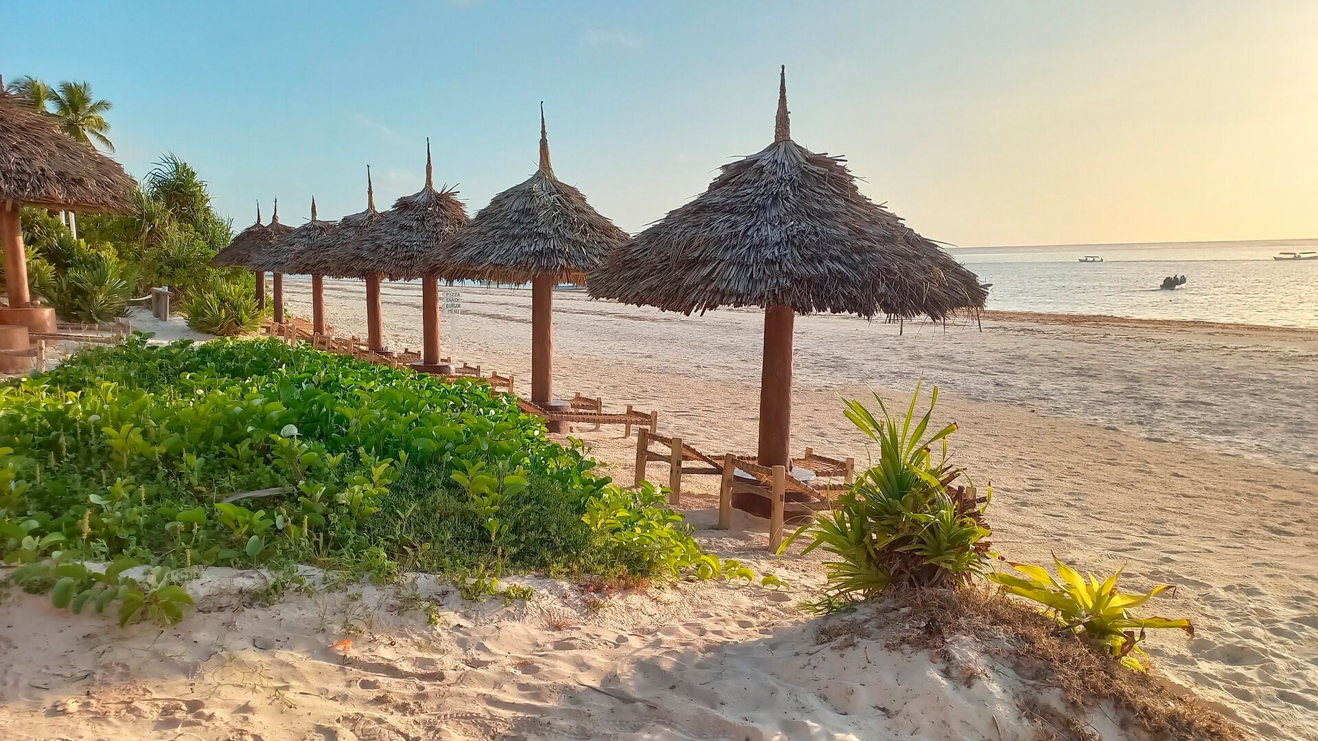 Tanzanie - Zanzibar - Hotel AHG Sun Bay Mlilile Beach 3*