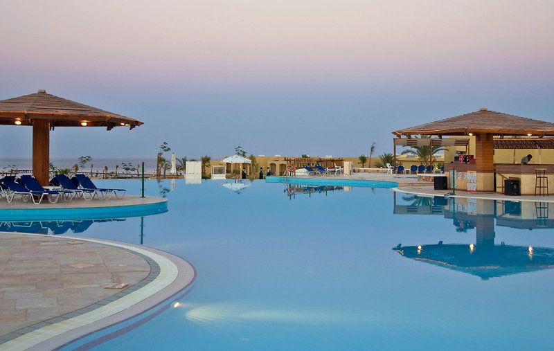 Fayrouz Plaza Beach Resort - 5*