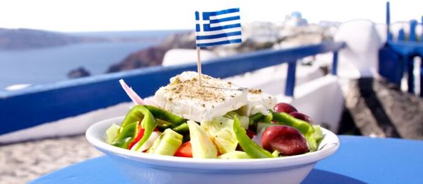 Salat mit Feta auf Oia, Santorin